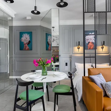 Skawinska Suites By Fragola Apartments-2